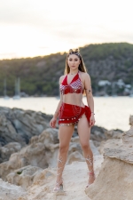 Escort Ibiza - DANIELA - Ibiza Tops