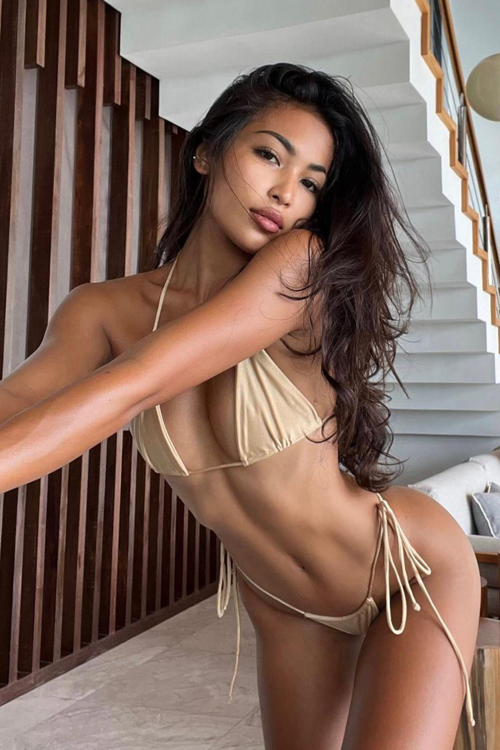 Escort Ibiza - MELANY - Ibiza Tops