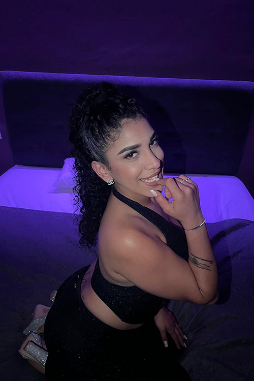 Escort Ibiza - KATTY - Ibiza Tops Escort Ibiza - KATTY - Ibiza Tops